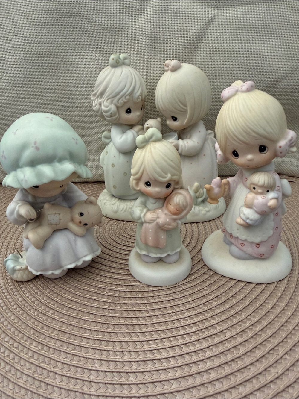 Precious Moments Pastel Cream, Pink & Mint Porcelain 4 Figurine Collection
